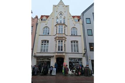 Großzügige Altbauwohnung Wismar Stellplatz Garage