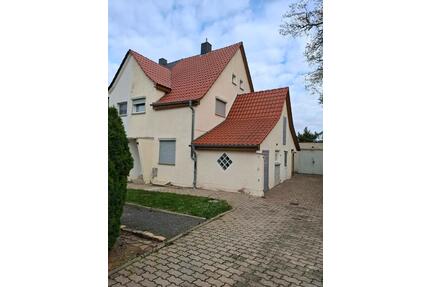 Doppelhaushälfte zu verkaufen - 145.000,00&nbsp;EUR Kaufpreis, ca.&nbsp; 80,00&nbsp;m&sup2; in Elsteraue (PLZ: 06729)