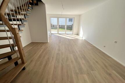 KfW-55 Neubau Doppelhäuser mit 4 Schlafzimmern in TOP Lage - Paderborn Elsen