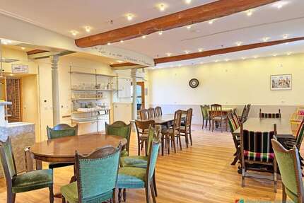 Gastronomie in Impflingen 850,00 € 117.46 m²