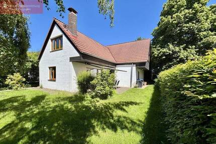 Sanierung oder Neubau - 399.000,00&nbsp;EUR Kaufpreis, ca.&nbsp; 154,20&nbsp;m&sup2;&nbsp;Wohnfl&auml;che in Isernhagen (PLZ: 30916) Isernhagen K.B.