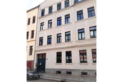 Wohnung zum Mieten in Halle 590,00 € 77.92 m²