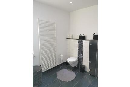 Großzügige 4 Zimmer Wohnung – (Massoinetten Wohnung) - 140 qm Woh - Brakel