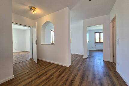 Großzügige 4,5-Zimmer-Wohnung in der Ortsmitte Ottobrunn