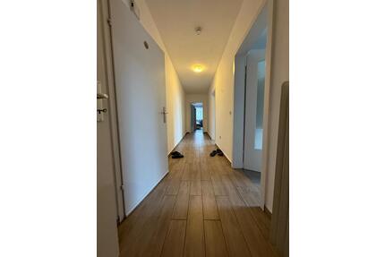 Charmante,möbilierte 2-Zimmer-Wohnung in ruhiger Lage v Godshorn! - Langenhagen Engelbostel