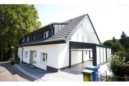 Stilvoll wohnen mit Weitblick - saniertes Einfamilienhaus in Bestlage Baden-Badens