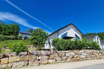 Haus zum Kaufen in Mistelgau 182.900,00 € 55 m²