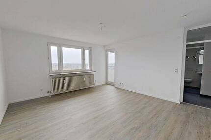 Modernisierte 3-Zimmer-Wohnung mit Loggia und grandiosem Ausblick - Nürnberg Neuselsbrunn