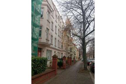 Wohnung zum Kaufen in Magdeburg 75.000,00 € 56 m²