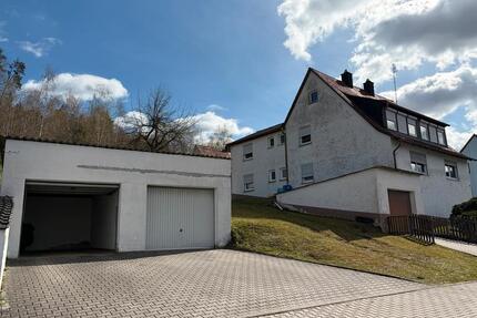 Haus mit großem Grundstück in ruhiger Lage – 91154 Bernlohe - Roth