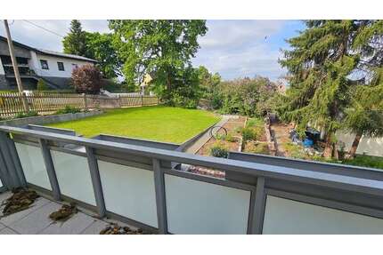 Haus zum Mieten in Weinböhla 2.300,00 € 155 m²