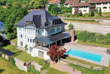 Haus zum Kaufen in Calw 899.000,00 € 397 m²