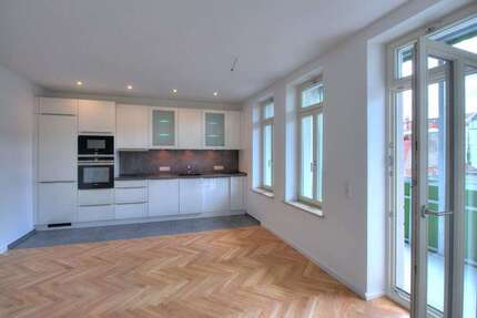 Wohnung zum Mieten in Leipzig 1.154,00 € 87 m²