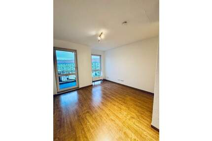 Modernes 1-Zi. Apartment mit Balkon - Fürth Südstadt