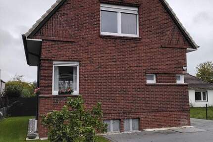 ***BÜSCHER IMMOBILIEN*** RESERVIERT!! Gemütliches, freistehendes Einfamilienhaus – stilvoll renoviert mit Vollkeller & kleinem Garten - Gronau