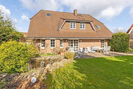 Wohnen in bester Lage: Familienfreundliches Zuhause mit grüner Gartenoase - Lüneburg Oedeme