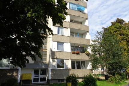 Wohnglück: Günstige 2- Zimmer- Wohnung (WBS erforderlich!) - Köln Chorweiler