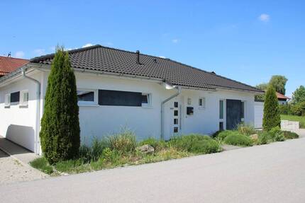 Moderner Bungalow in ruhiger Lage - Oberpöring