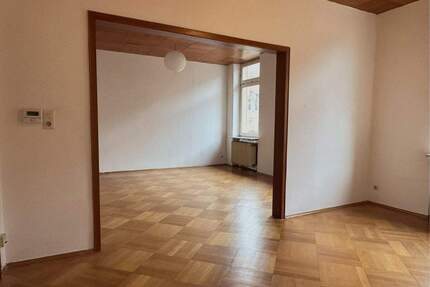 Mittelstraße: 3 ZKB mit Tageslichtbad im Altbau - Mannheim Neckarstadt