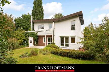 Haus zum Kaufen in Hamburg 1.150.000,00 € 262.1 m²