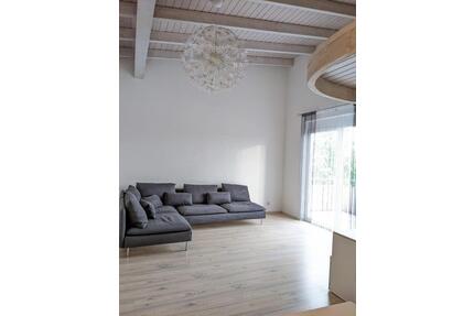 Eine gepflegte 3-Zimmerwohnung - 950,00&nbsp;EUR Kaltmiete, ca.&nbsp; 80,00&nbsp;m&sup2; in Untereisesheim (PLZ: 74257)