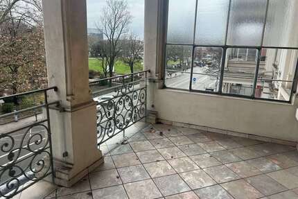 Wohnung zum Kaufen in Wiesbaden 890.000,00 € 160 m²