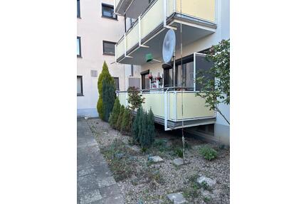 3-Zimmer Wohnung EG mit Balkon – 82 m² – Nähe Helios Klinikum - Krefeld Dießem