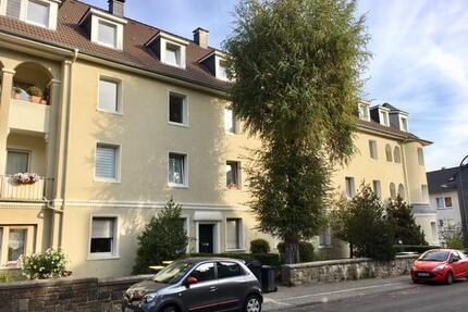 Hübsche 2-Zi.-Whg. mit Tageslichtbad und sonniger Loggia - Wuppertal Gemarkung Barmen