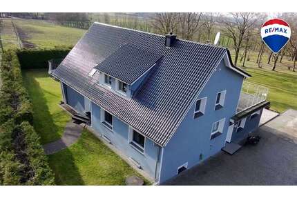 Haus zum Kaufen in Löhne 899.000,00 € 310 m²