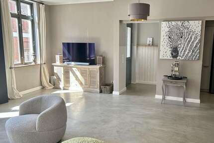 Haus zum Kaufen in Meldorf 685.000,00 € 270 m²