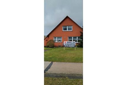 Großzügiges Einfamilienhaus - 325.000,00&nbsp;EUR Kaufpreis, ca.&nbsp; 170,00&nbsp;m&sup2; in Moormerland (PLZ: 26802)