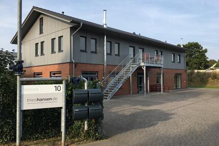 Büro 114 m² (1. OG) mit Stellplätzen und Lagerräumen - Ratekau Hobbersdorf