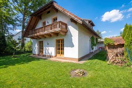Haus zum Kaufen in München 1.820.000,00 € 213 m²