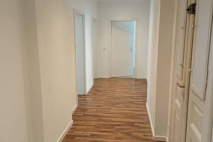Vielseitig Nutzbare 3,5-Raum-Wohnung in Leipzig-Lindenau! - Leipzig / Lindenau