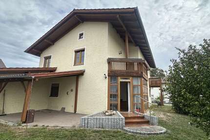 Haus zum Kaufen in Pocking 345.000,00 € 160 m²