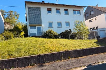 2 Zimmer Wohnung in Wehrheim-Obernhain zu vermieten.