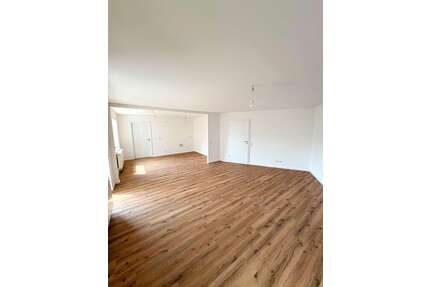 Wohnung zum Kaufen in Kirchheim unter Teck 349.000,00 € 79.57 m²