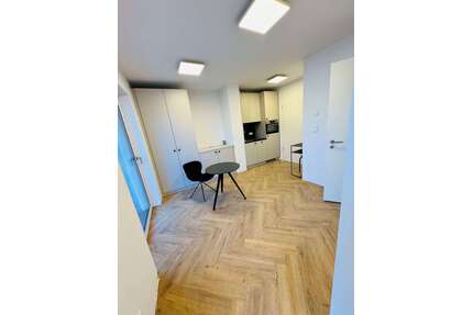 Wohnung zum Mieten in Berlin 675,65 € 30.7 m²