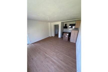 Frisch kernsarnierte 2-Zimmer-Wohnung - Altötting