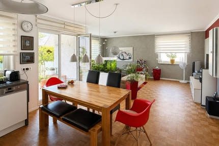 Großzügig geschnittene Drei-Zimmer-Wohnung in guter und ruhiger Wohnlage von Offenbach.