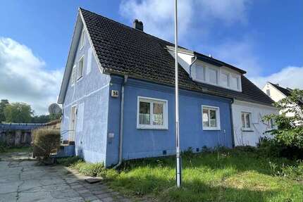 Haus zum Kaufen in Lägerdorf 120.000,00 € 100 m²