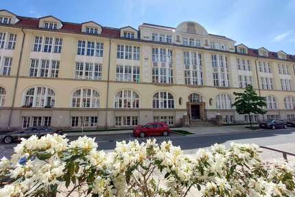 Wohnung zum Kaufen in AuerbachVogtland 39.000,00 € 50.43 m² - Auerbach/Vogtland