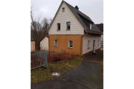 Renovierungsbedürftiges EFH mit Potenzial in ruhiger Lage - Nordhalben