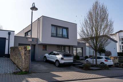 Haus zum Kaufen in Ingelheim am Rhein 1.140.000,00 € 170 m²