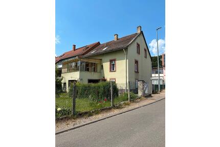 Haus mit Potenzial in Niederwürtzbach - Blieskastel