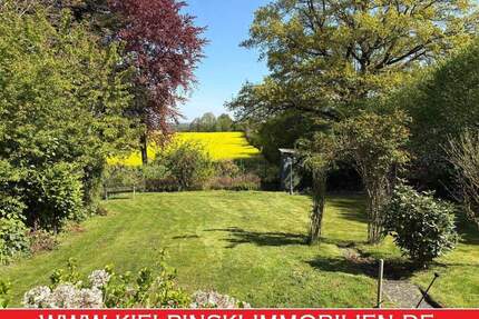 Ruhige ETW mit Hauscharakter, ca. 900m² eigenem Grundstück, Solar, Garage+Carport in ruhiger Lage! - Steinburg/Eichede