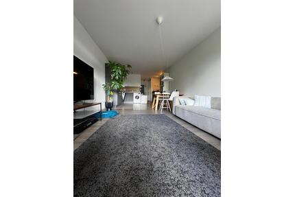 Möblierte 3-Zi. Wohnung I Tiefgaragenstellplatz I 2021 saniert - Bergisch Gladbach Frankenforst