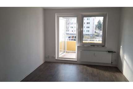 Wohnung zum Mieten in Lichtenstein 170,08 € 30.22 m²