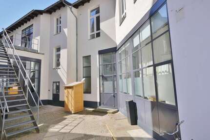 Wohnung zum Mieten in Düsseldorf 2.780,00 € 150 m²