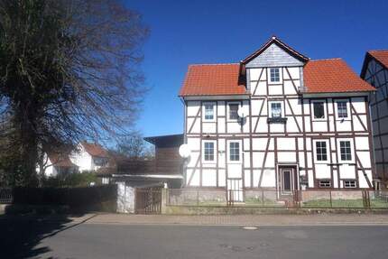 *** Zweifamilienhaus in Homberg OT zu verkaufen***